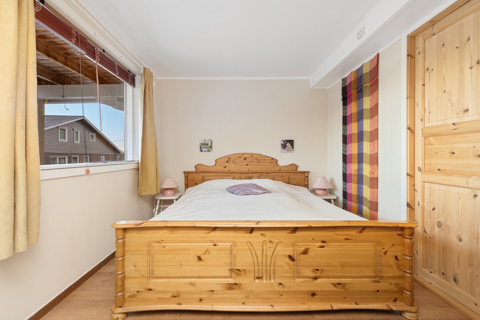 Hovedsoverom i sokkeletasje. (Ikke byggesøkt) Galleribilde