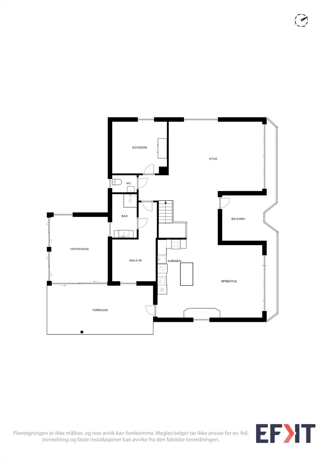 Første etasje har en sosial planløsning med stue og kjøkken, to soverom, bad og toalettrom. Galleribilde