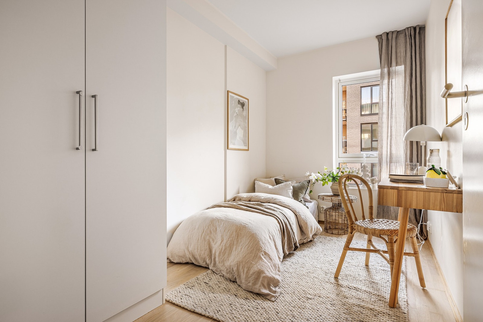 - Soverom nummer to passer utmerket som barnerom, gjesterom eller hjemmekontor, avhengig av behov - Galleribilde