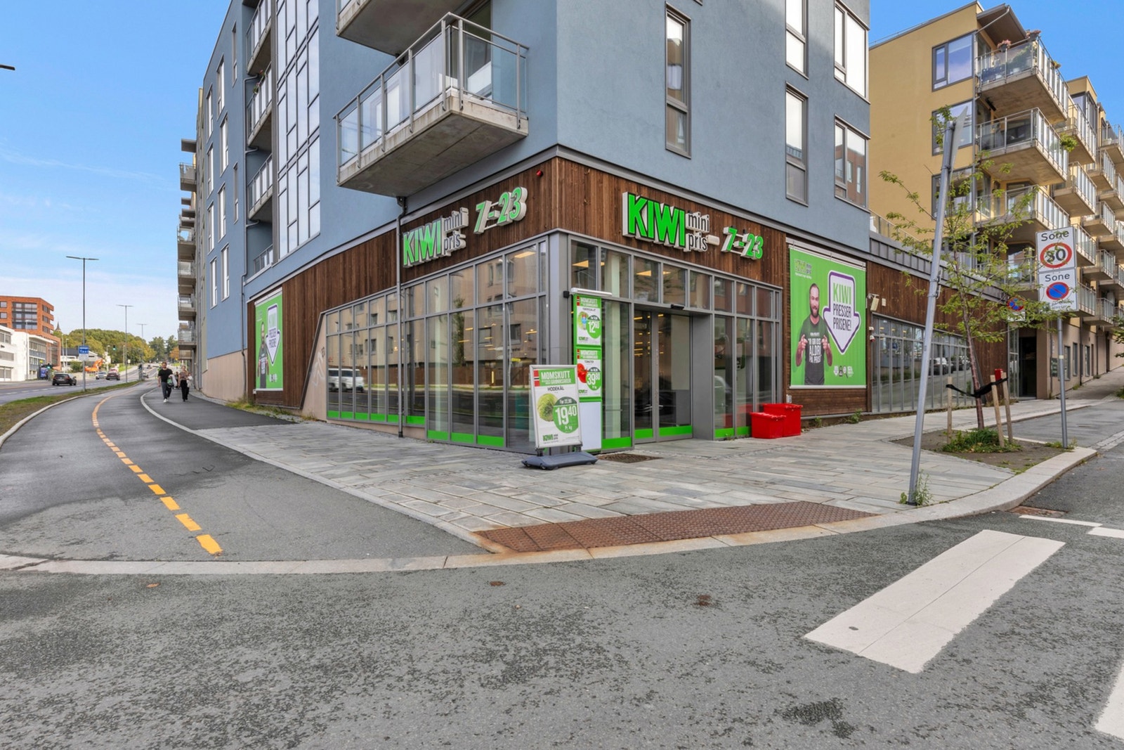 Går du forbi Coop Extra finner du Kiwi ca. 100 meter lengre ned. Galleribilde