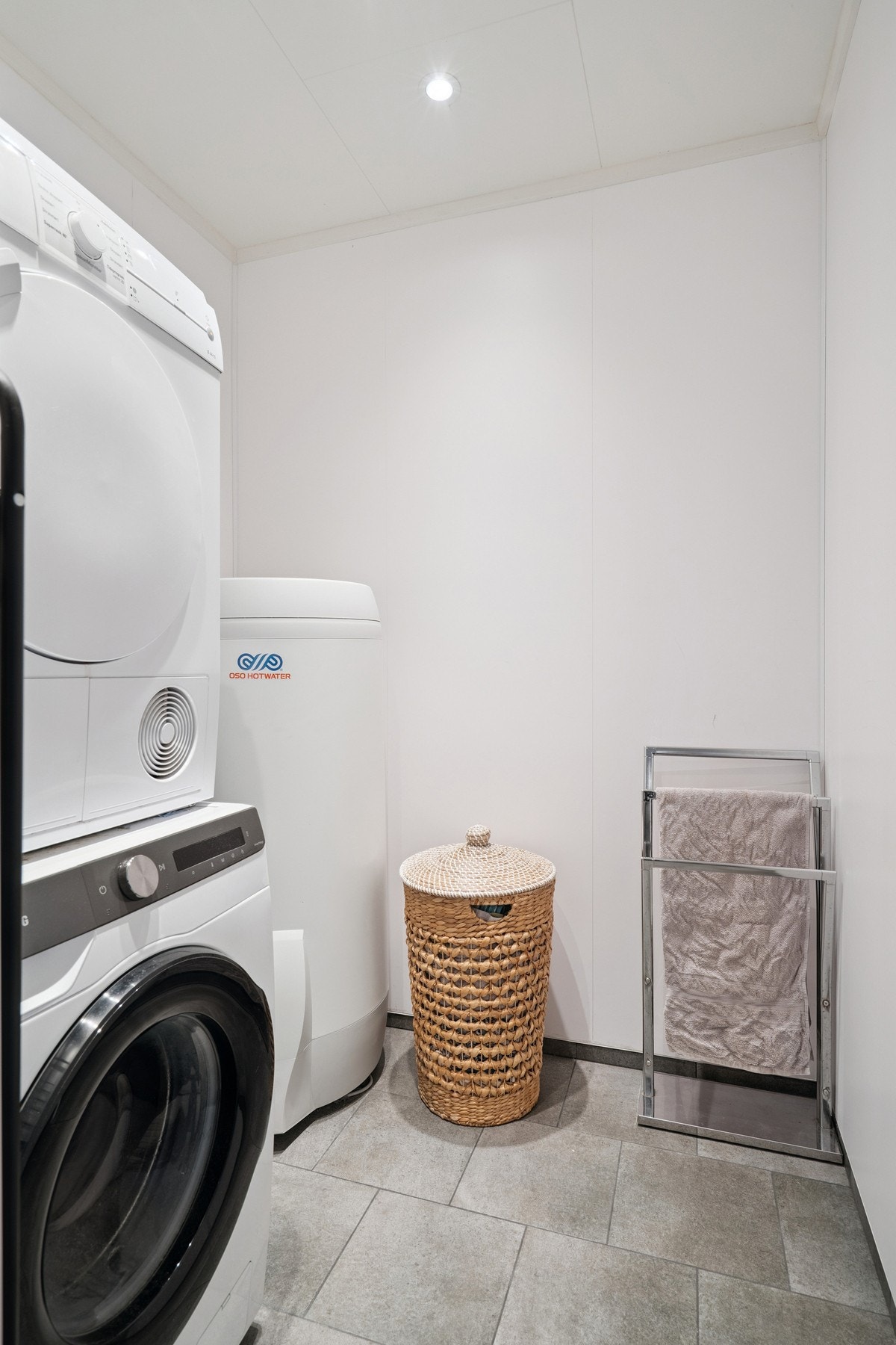 Med praktisk vaskeromsdel Galleribilde