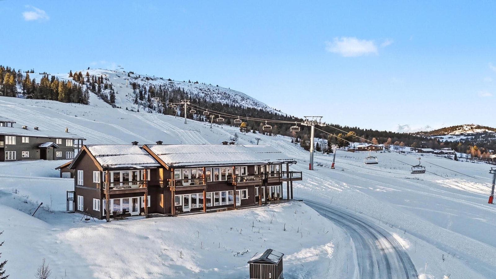 Bualie Fjellandsby og Golsfjellet er et område med et godt og bredt utvalg av turmuligheter og aktiviteter året rundt. Galleribilde