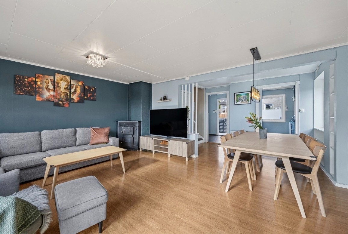 sofa inkludert Galleribilde