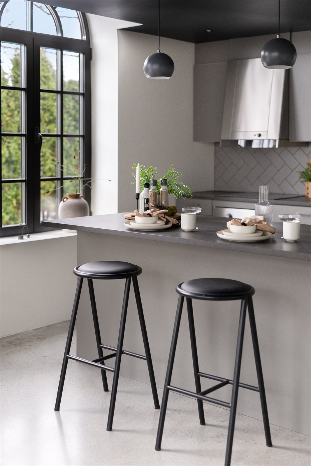 Hyggelig barløsning på kjøkkenøya. Galleribilde