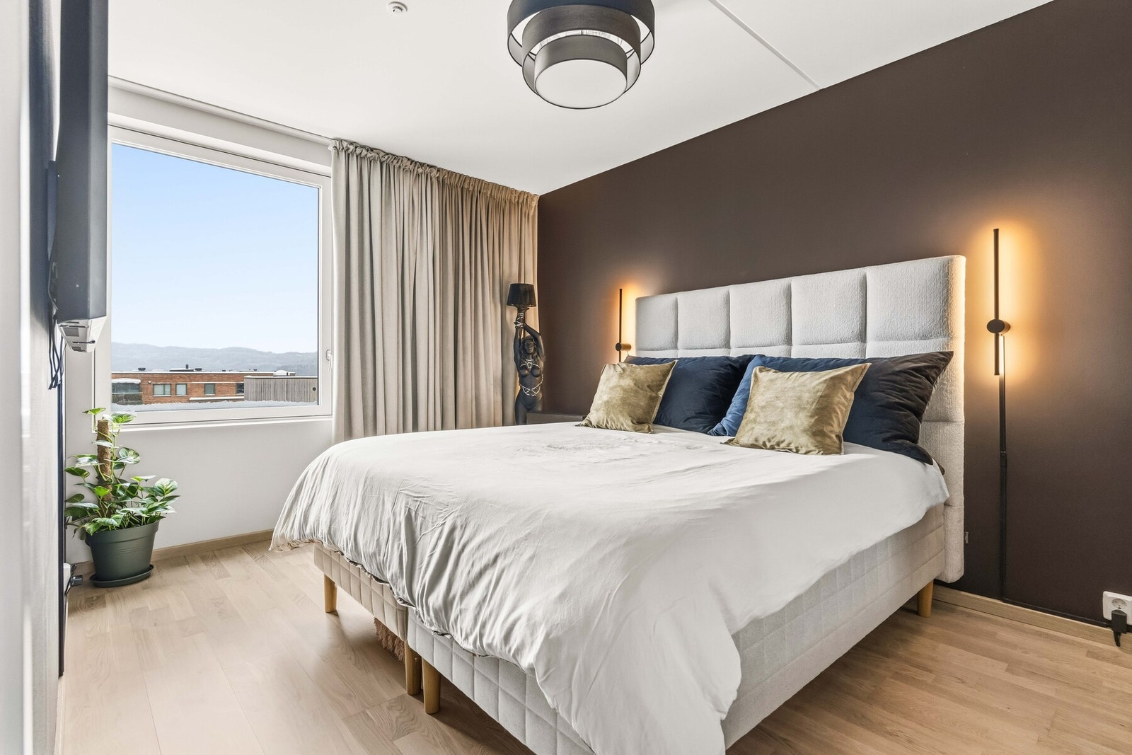 Hovedsoverommet er av meget god størrelse Galleribilde