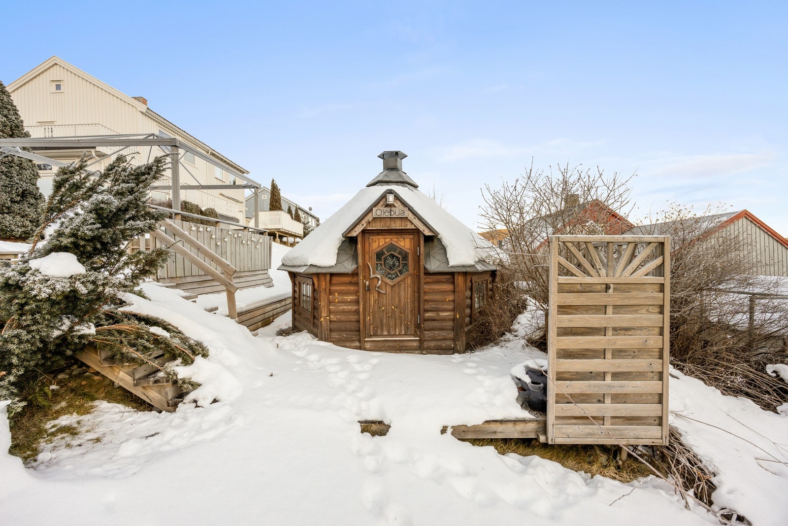 Trivelig grillhytte hvor man kan fyre opp på kalde vinterdager! Galleribilde