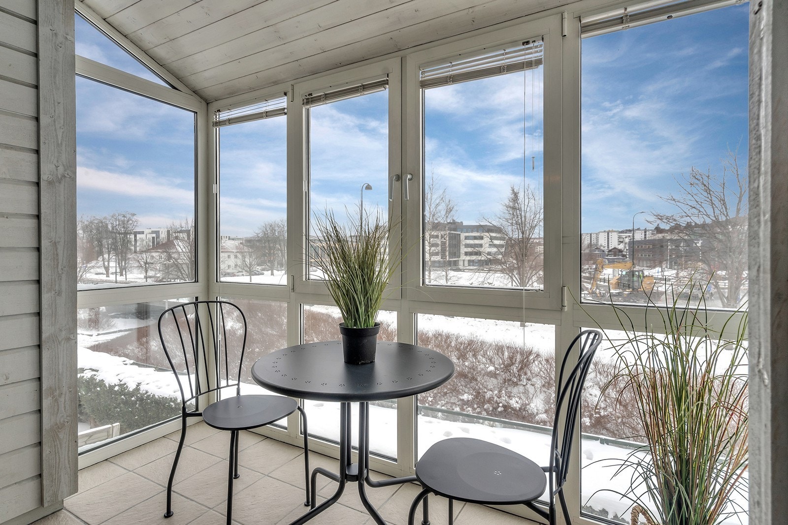 Solrik glassveranda Galleribilde