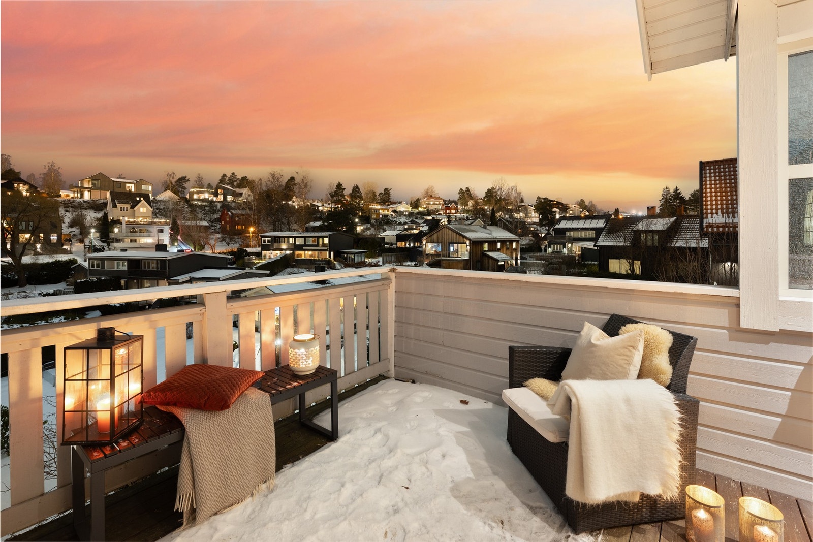 Utsikt fra balkong Galleribilde