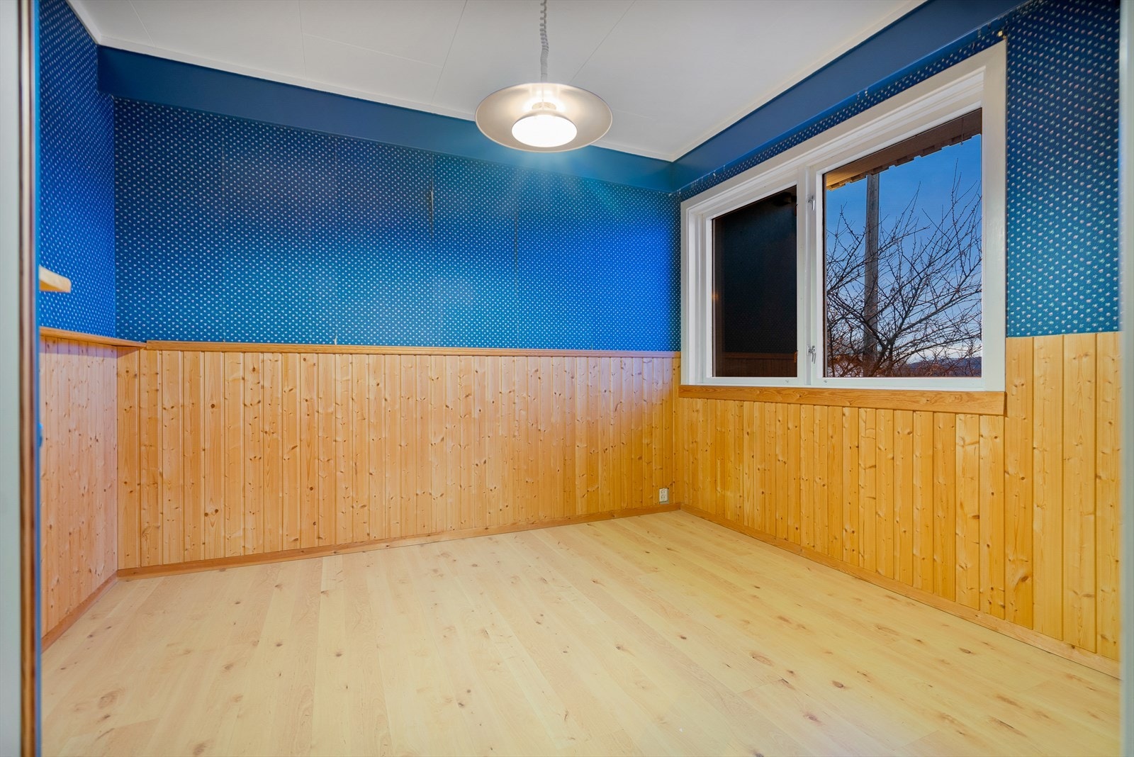 Soverom 1 har god plass til soveromsmøbler. Galleribilde