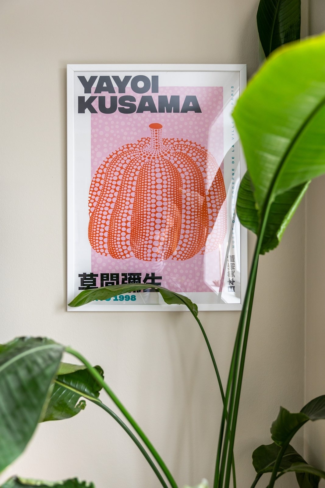 Internett/TV (Telia) er inkludert i felleskostnadene. Galleribilde