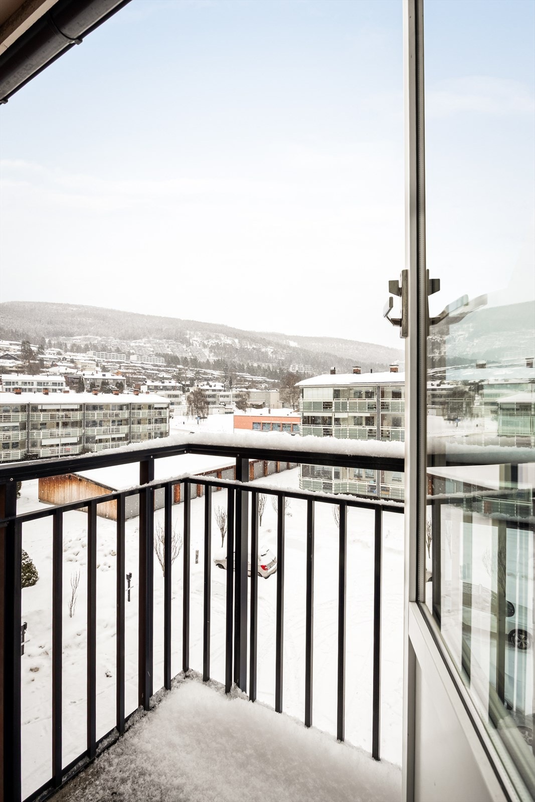 Luftebalkongen på ca. 2 m². Galleribilde