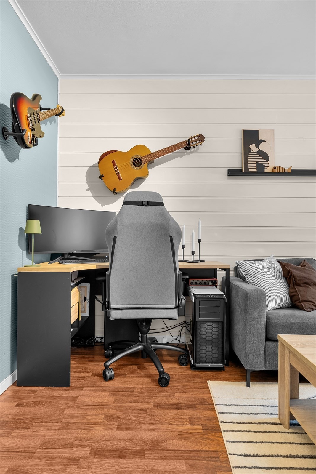 Plass til "arbeidplass" i stue. Galleribilde