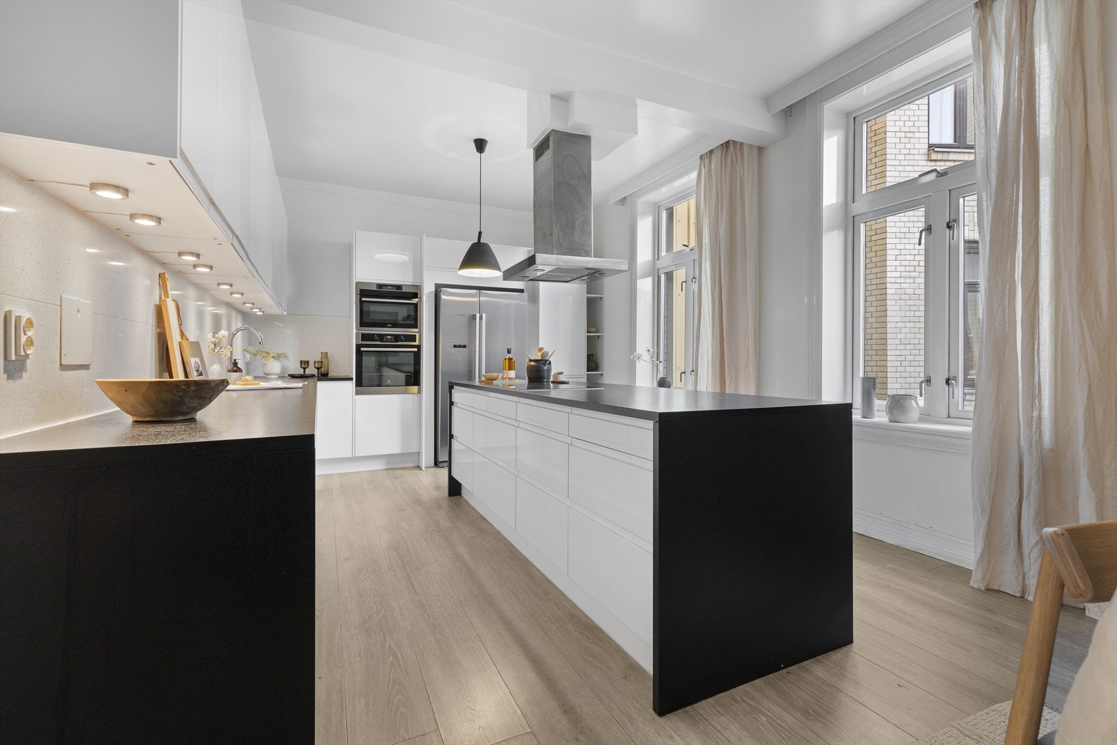 Pent tidløst kjøkken fra 2020/2021 Galleribilde