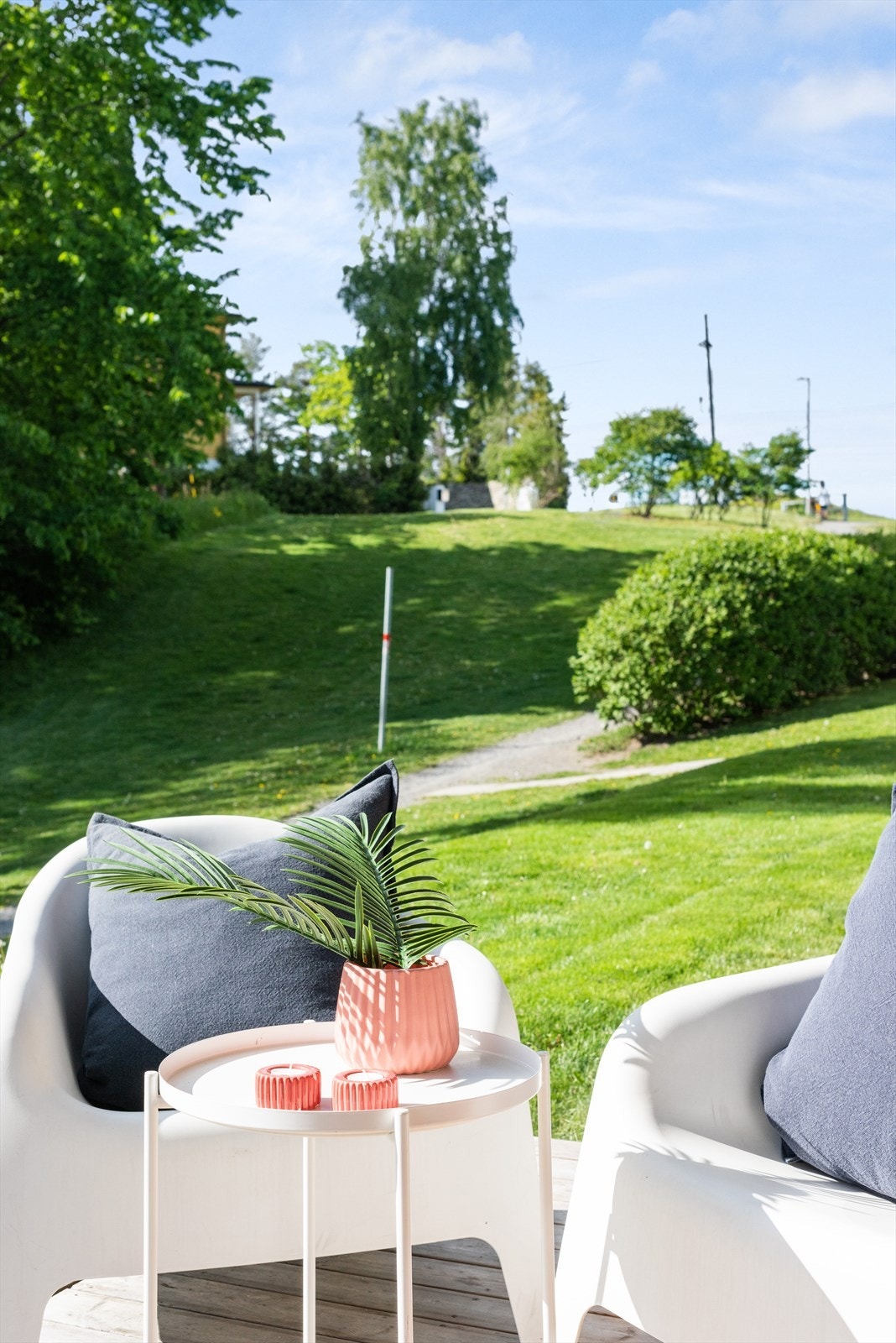 Bakre terrasse, Sommer Galleribilde