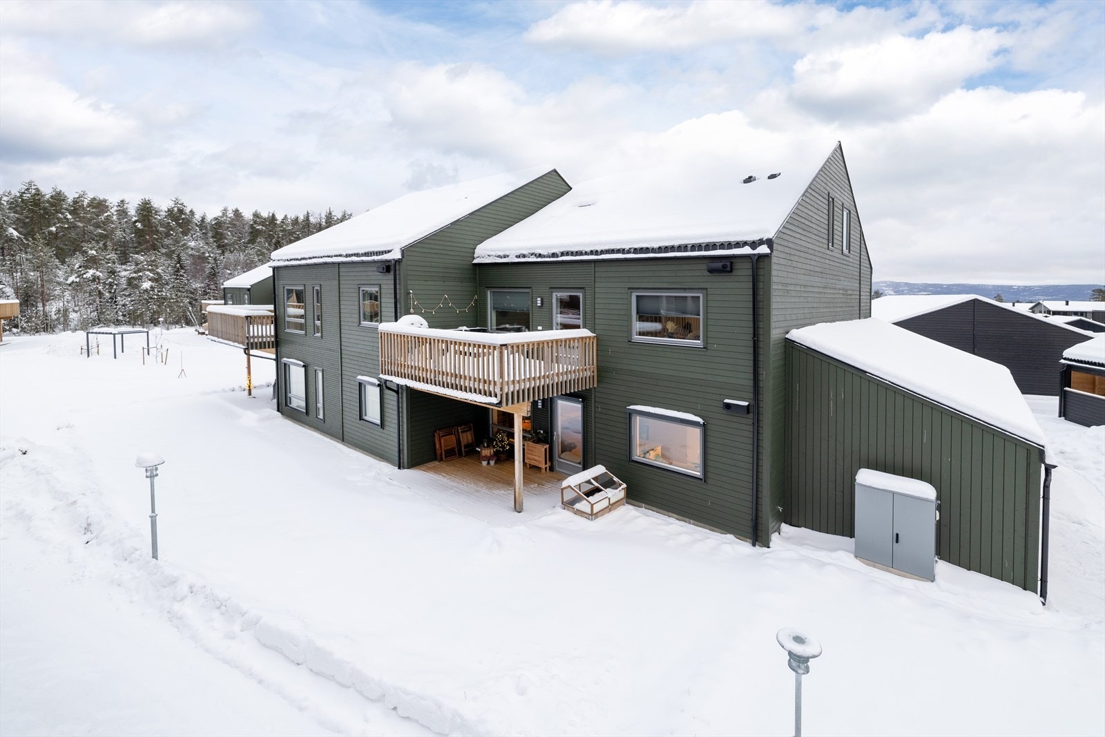 Boligen ligger i et nytt, familievennlig og attraktivt boligfelt på Ormåsen. Galleribilde