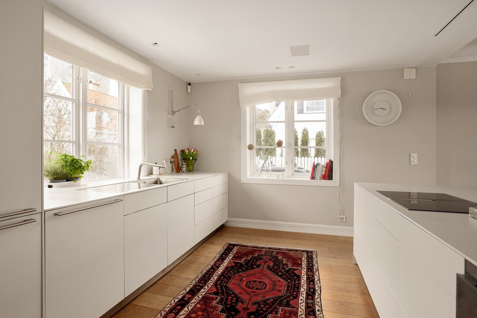 Ekslusivt og elegant kjøkken fra anerkjente Bulthaup montert i 2017. Galleribilde