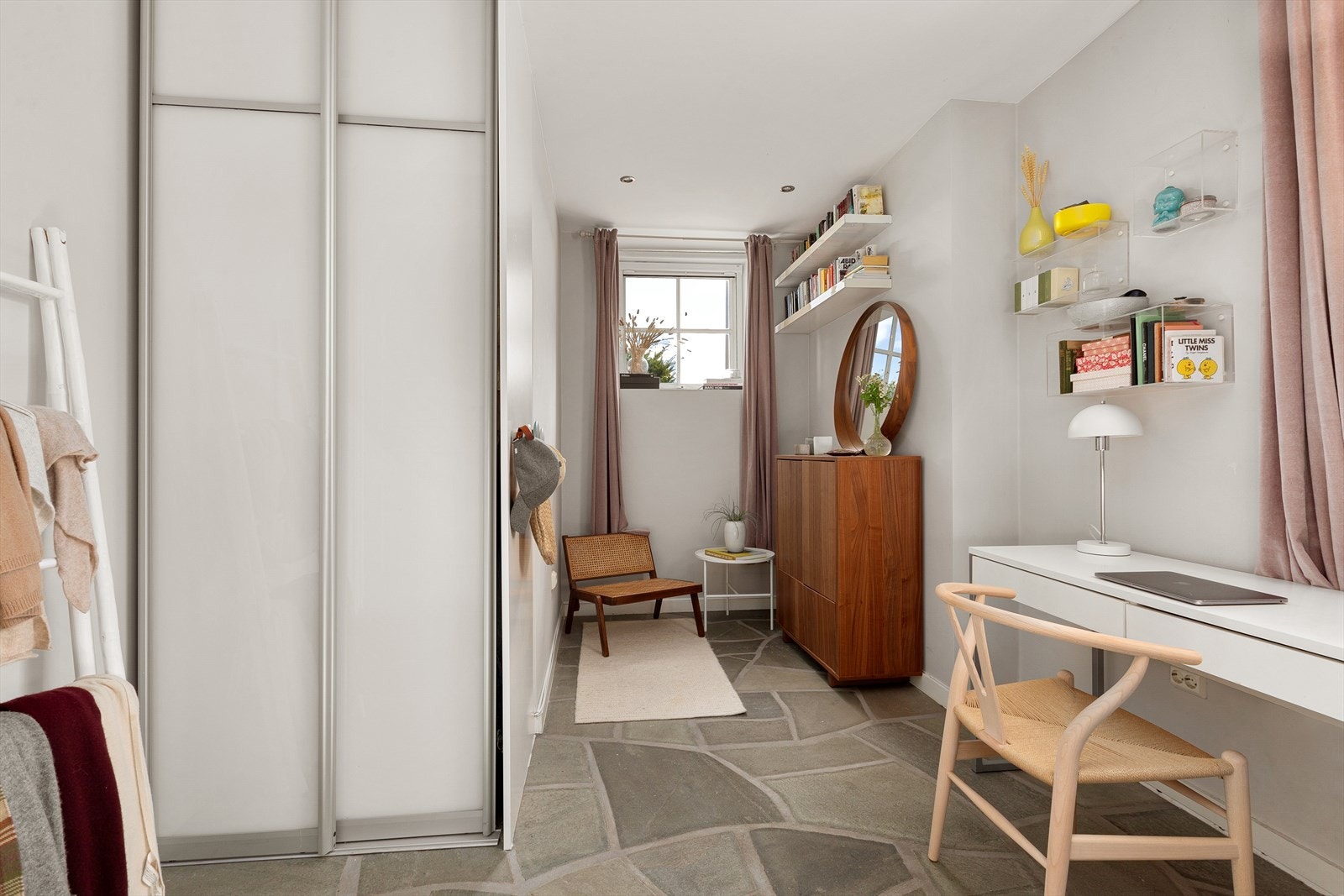 Soverom i underetasjen. Galleribilde