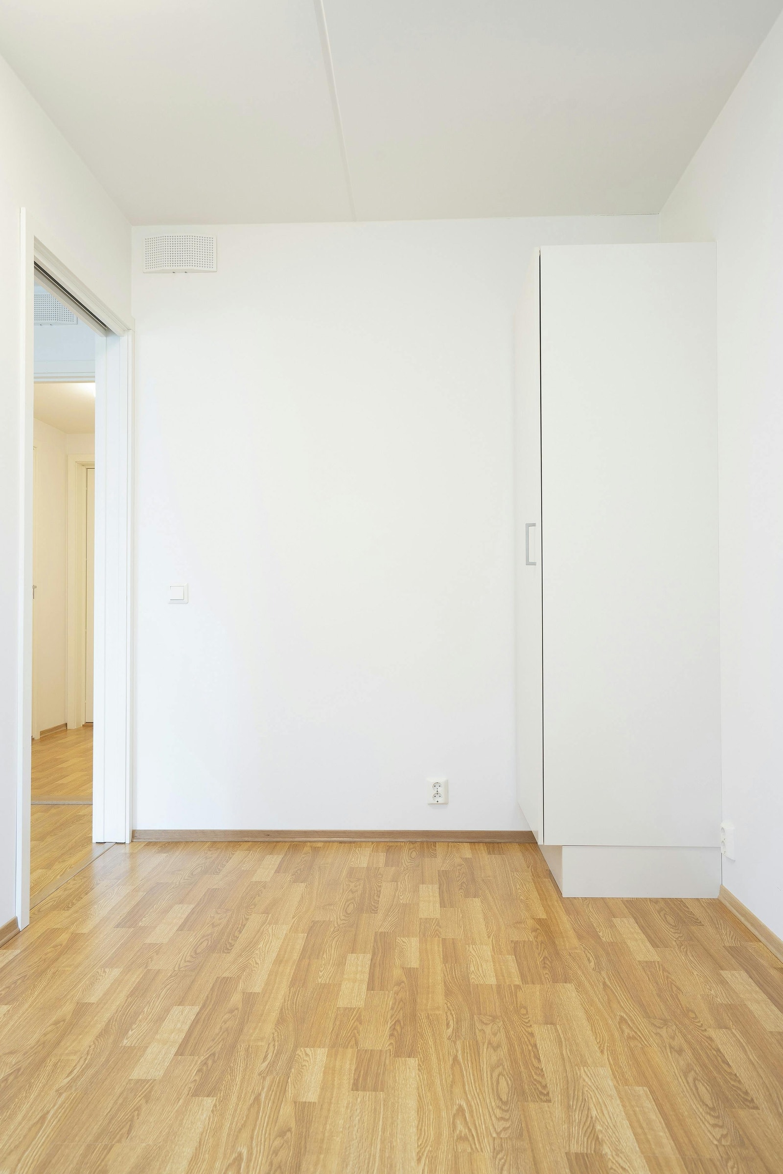 Plass til dobbeltseng på soverom Galleribilde