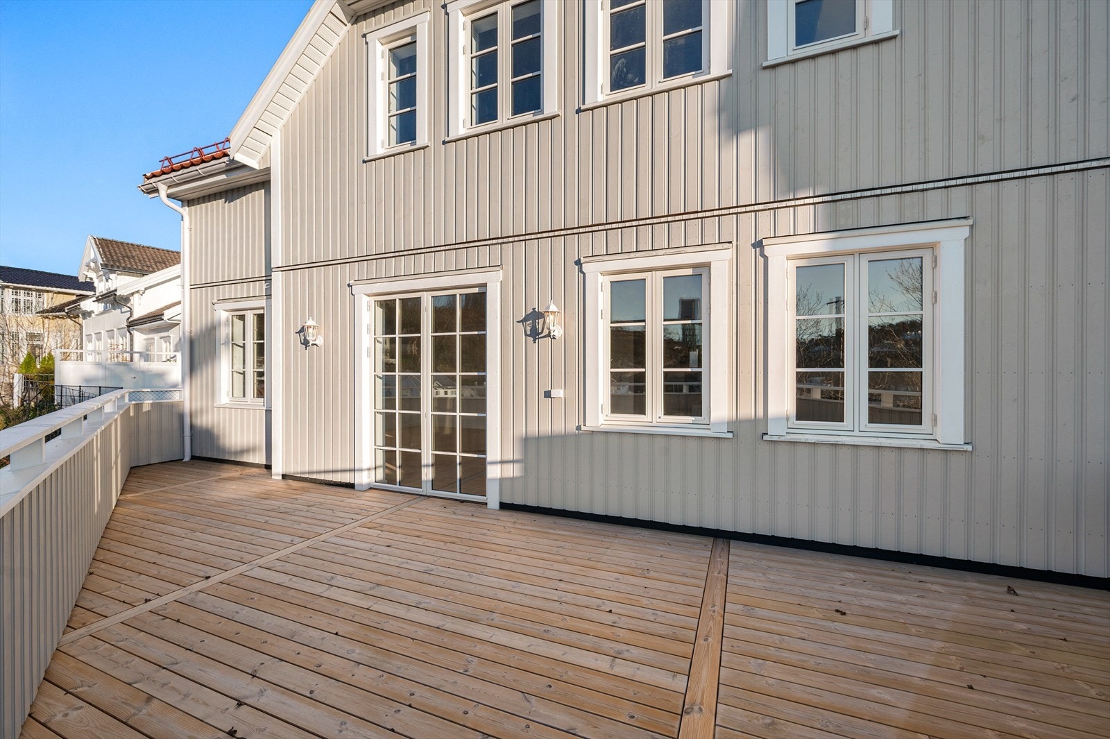 Veranda med utgang fra stuen Galleribilde