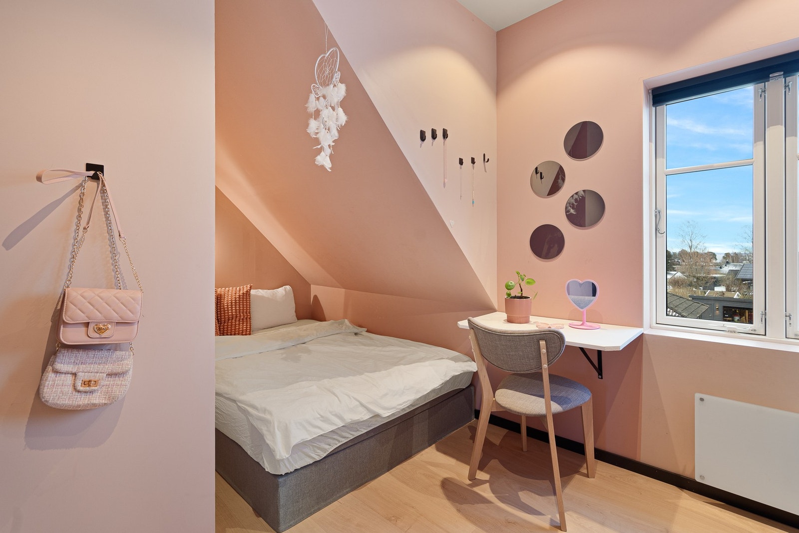 Soverom nr 1 Galleribilde