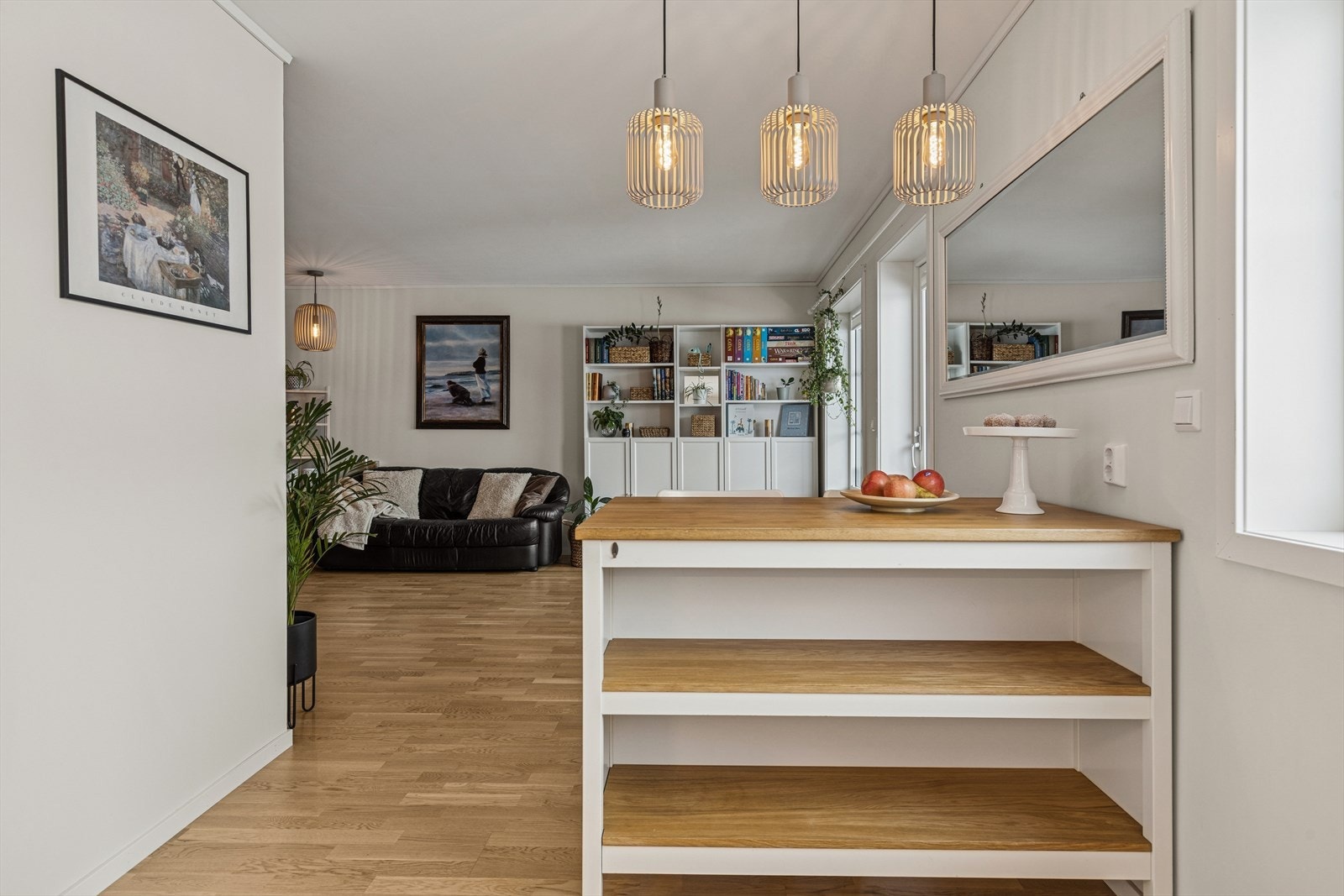 Kjøkkenøy kan medfølge etter avtale. Galleribilde