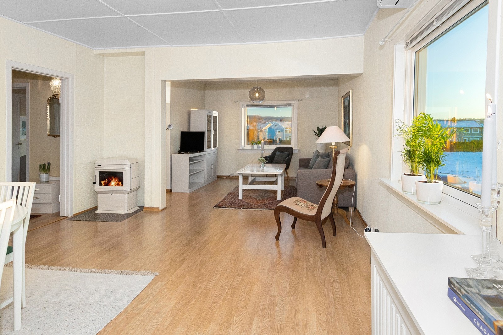 Stuen er romslig Galleribilde