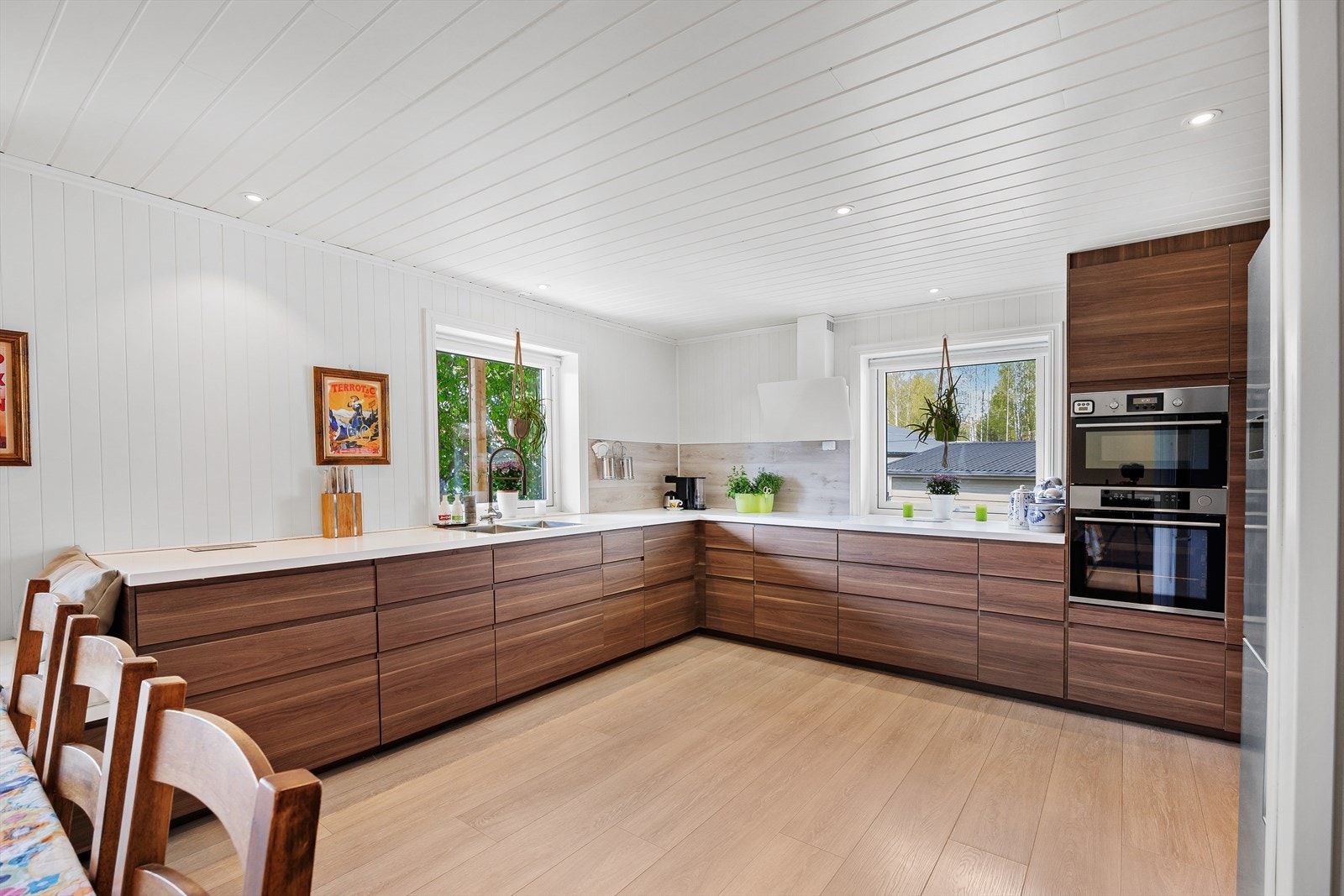 Velkommen til Aksel Bråtens veg 41A, en innholdsrik enebolig over 2 plan! Galleribilde