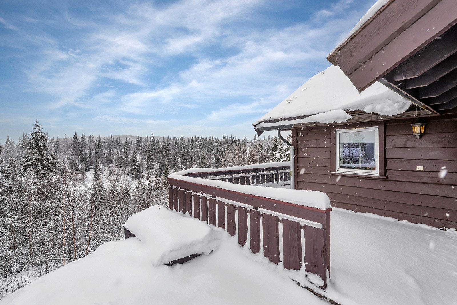 Flott turterreng både sommer og vinter; her er rekreasjonsmulighetene store! Galleribilde
