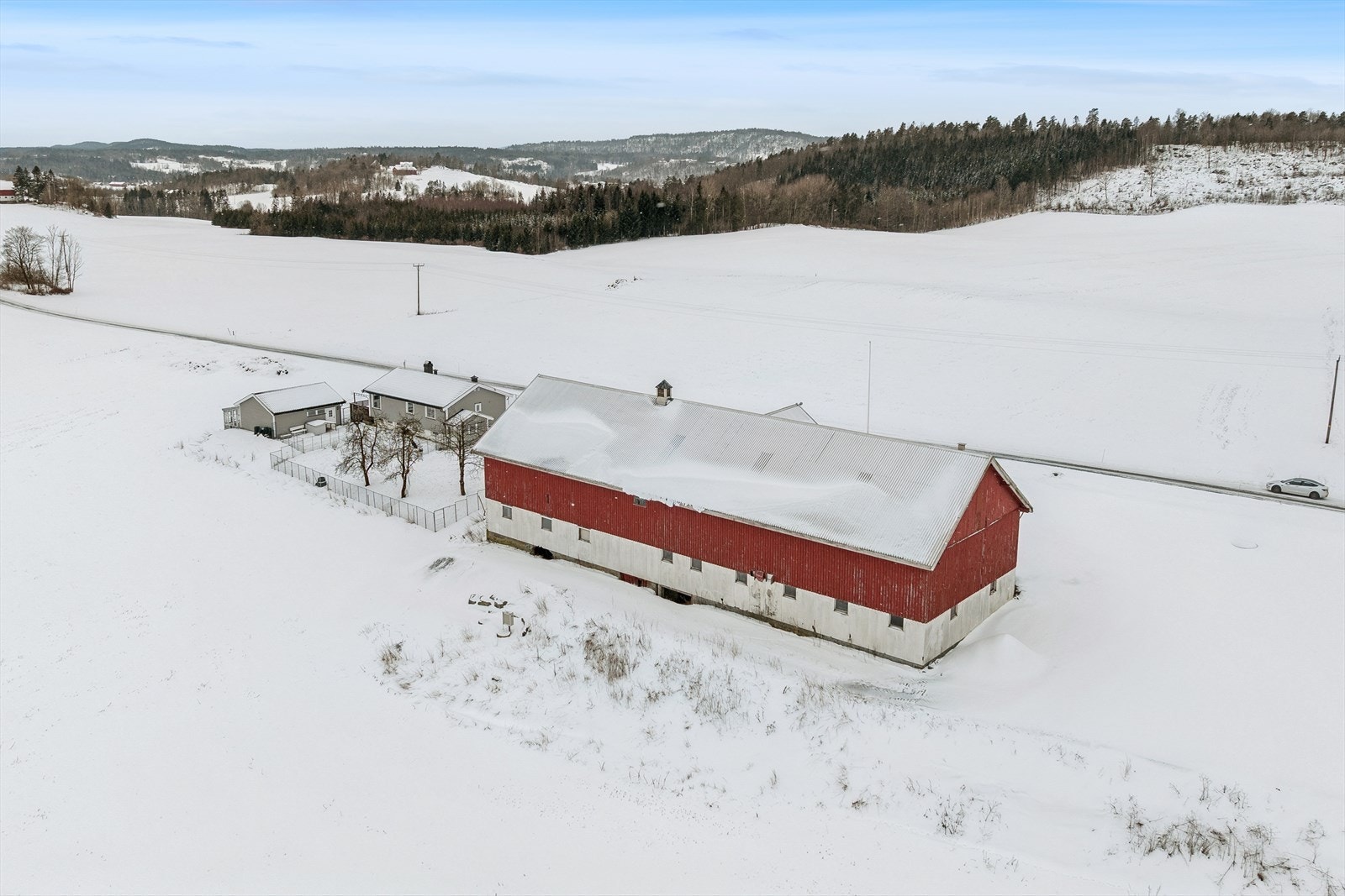 Låven trenger renovering. Galleribilde
