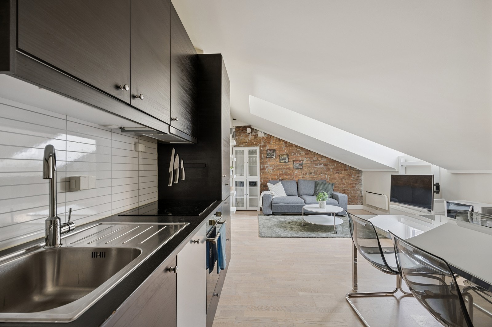 Velkommen til Calmeyers gate 13 F - Leies ut fullmøbler Galleribilde