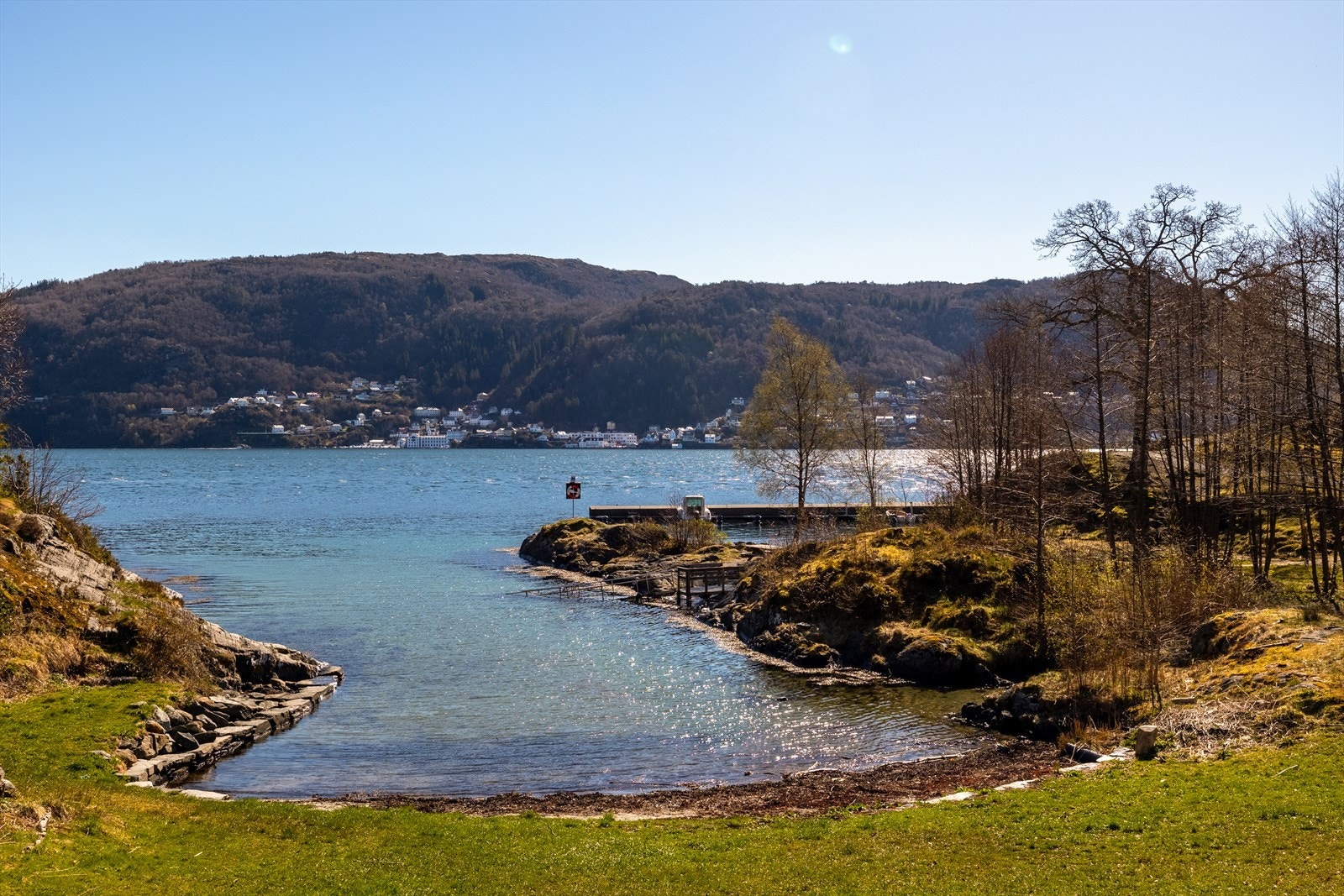 Frekhaug badevika og Discgolfbane Galleribilde