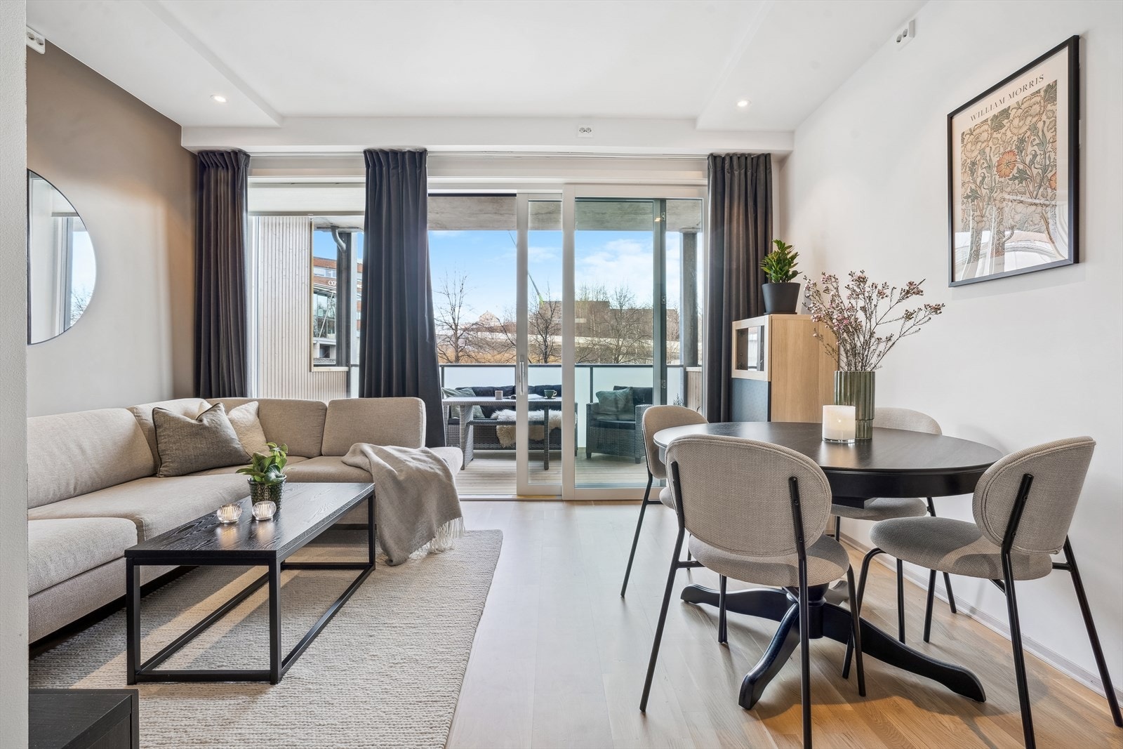 Aktiv Eiendomsmegling v/ Marius Kvalvik har gleden av å presentere Olav Magnussons veg 10 på Valentinlyst. Foto: Vidar Alvik/ Grattis foto. Galleribilde