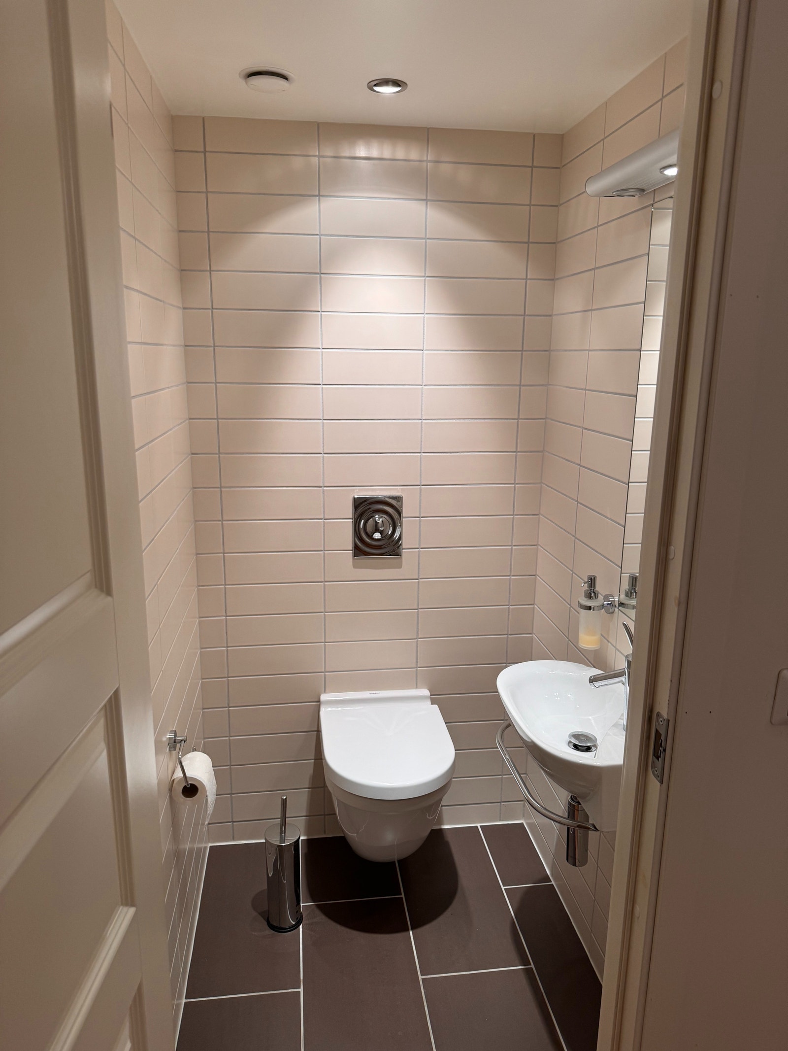 Separat toalett Galleribilde