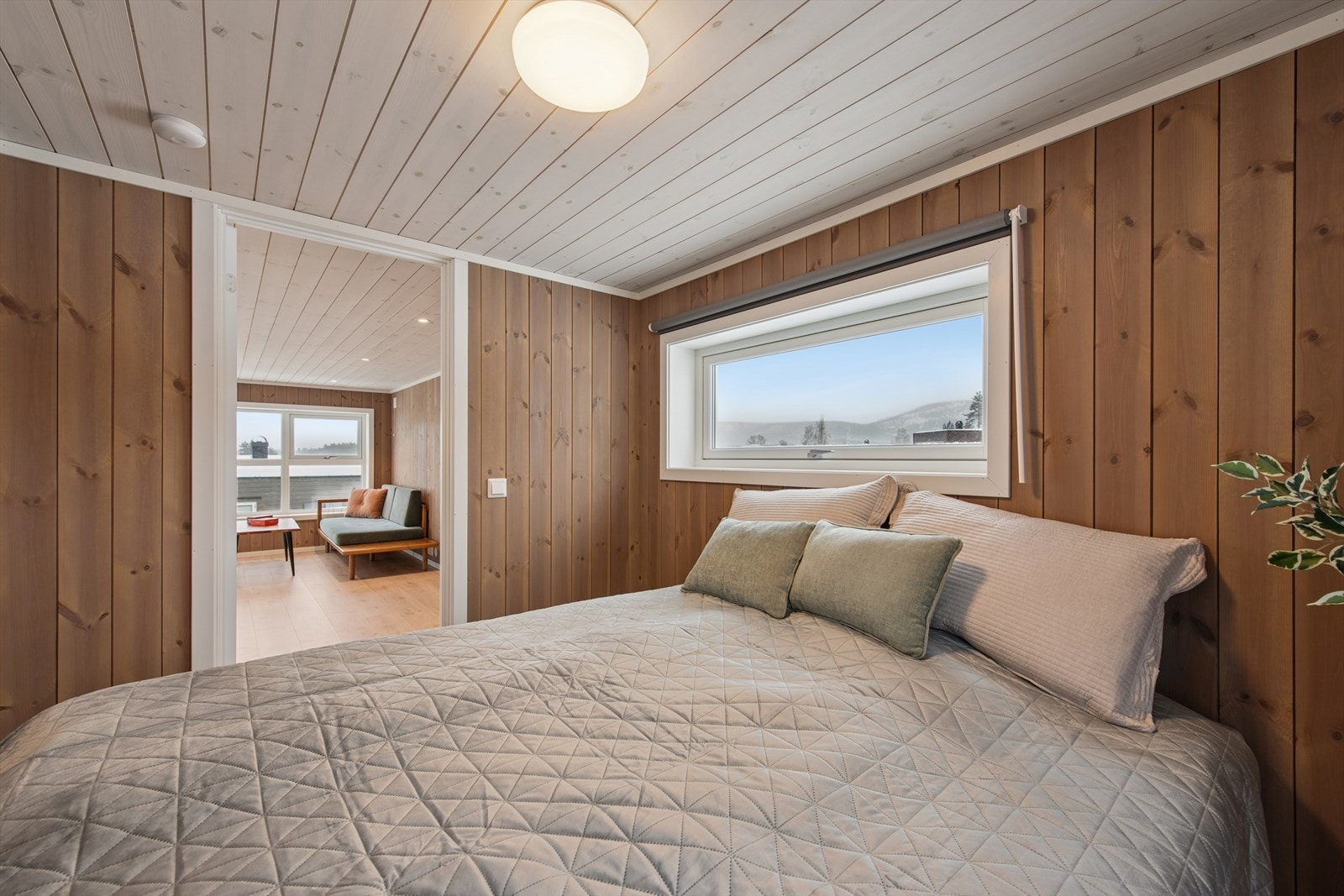 God plass til dobbeltseng på soverommet i 2. etg. Galleribilde