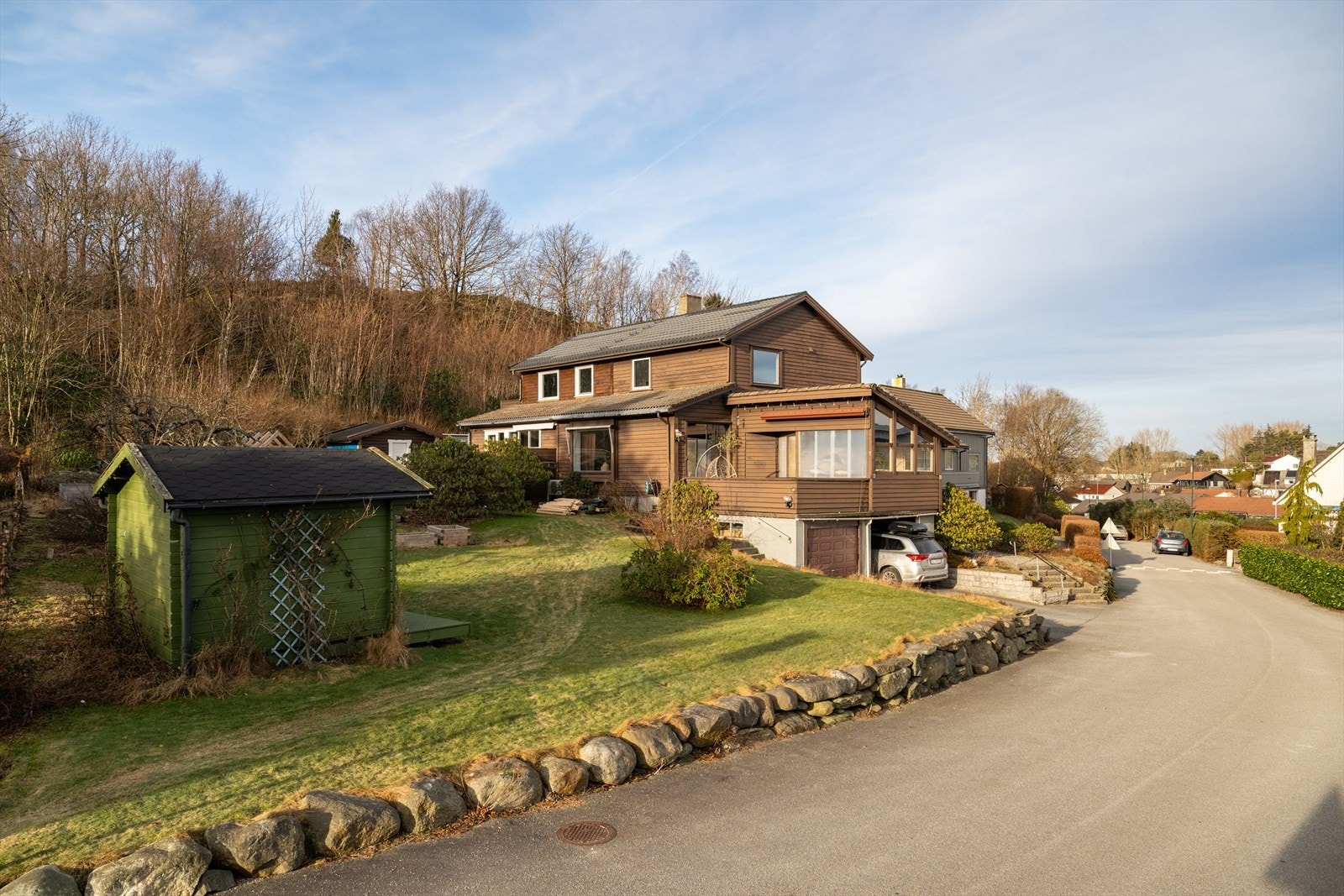 Boligen grenser til friområde med gode turmuligheter. Galleribilde