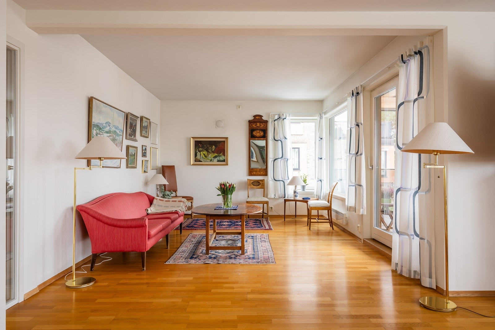 Leiligheten holder en standard hovedsakelig fra byggeåret 2003, så noe modernisering bør påregnes. Galleribilde