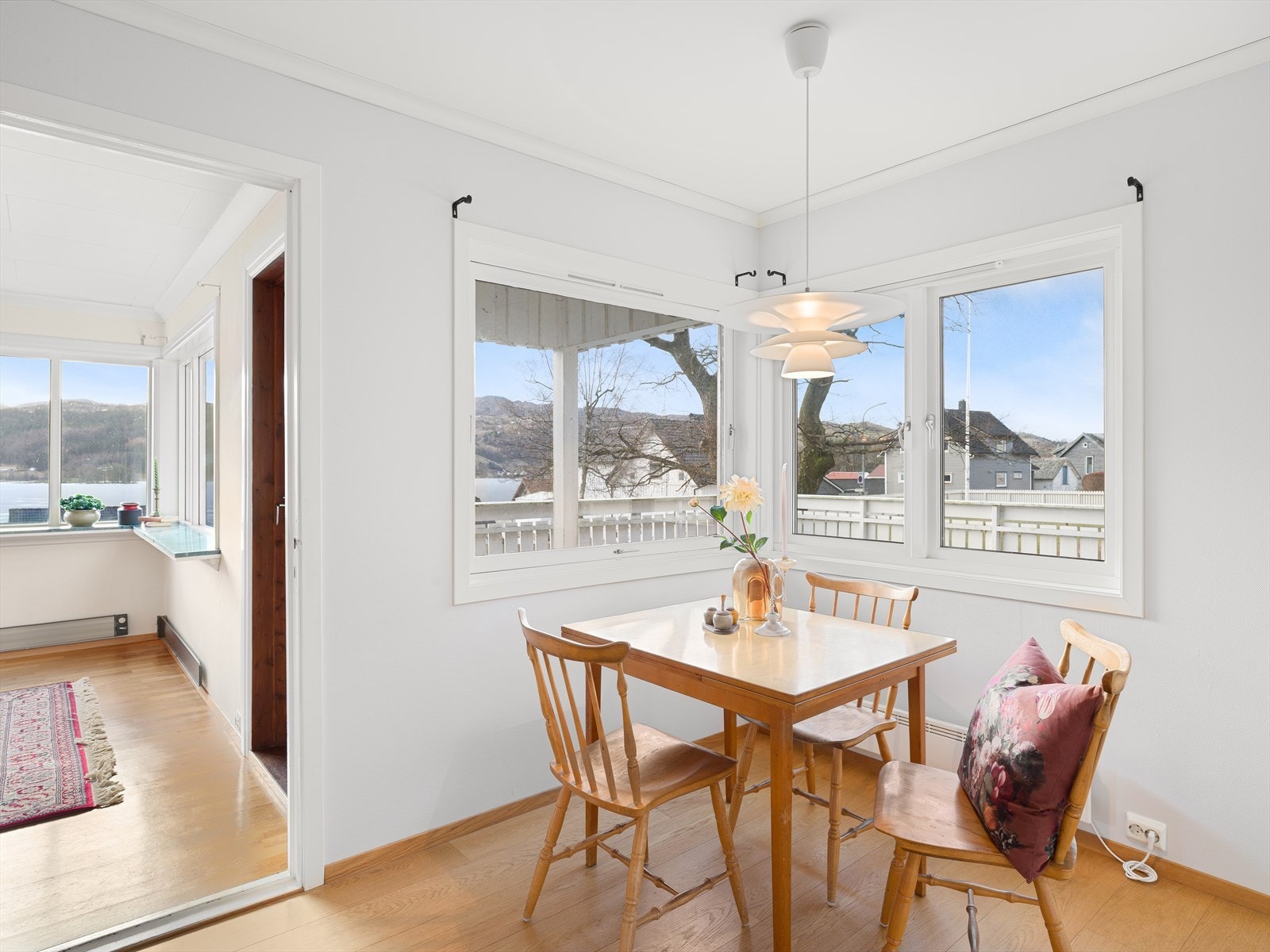 Herlig lys inn i rommet! Galleribilde