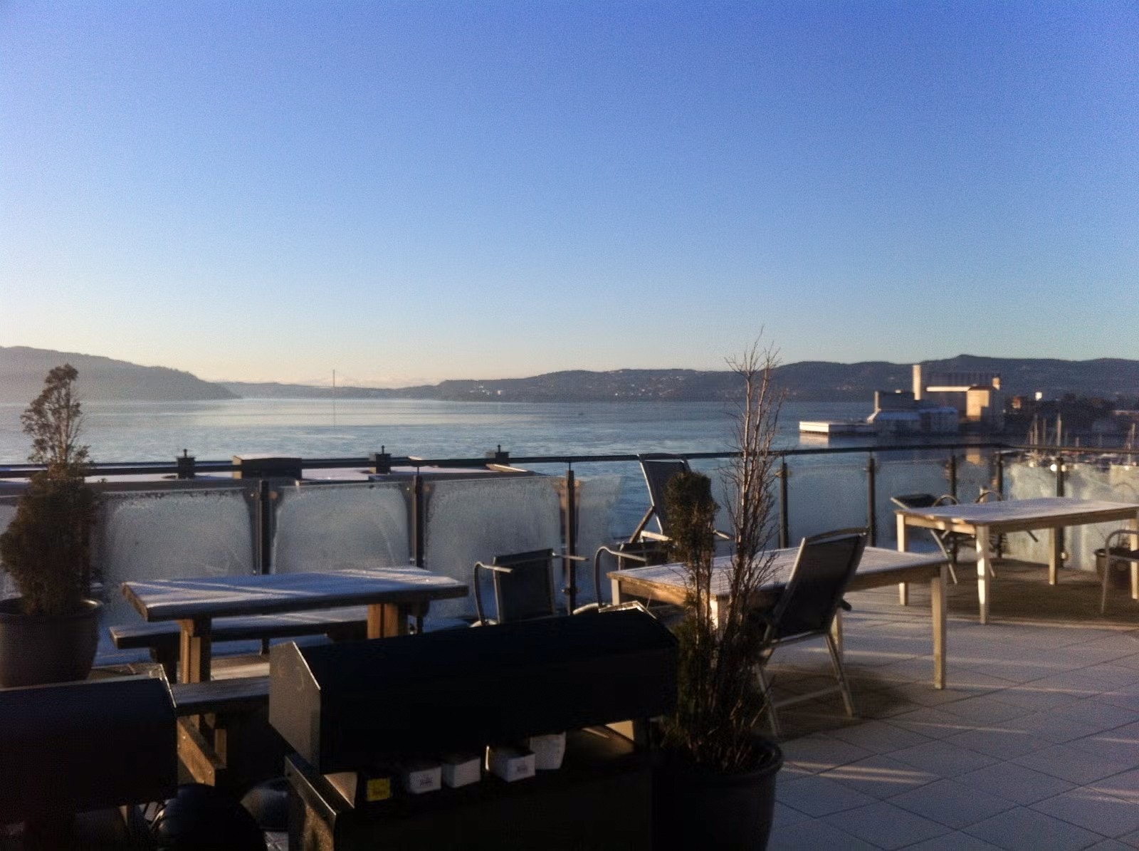 Utsikt fra felles takterrasse. Galleribilde