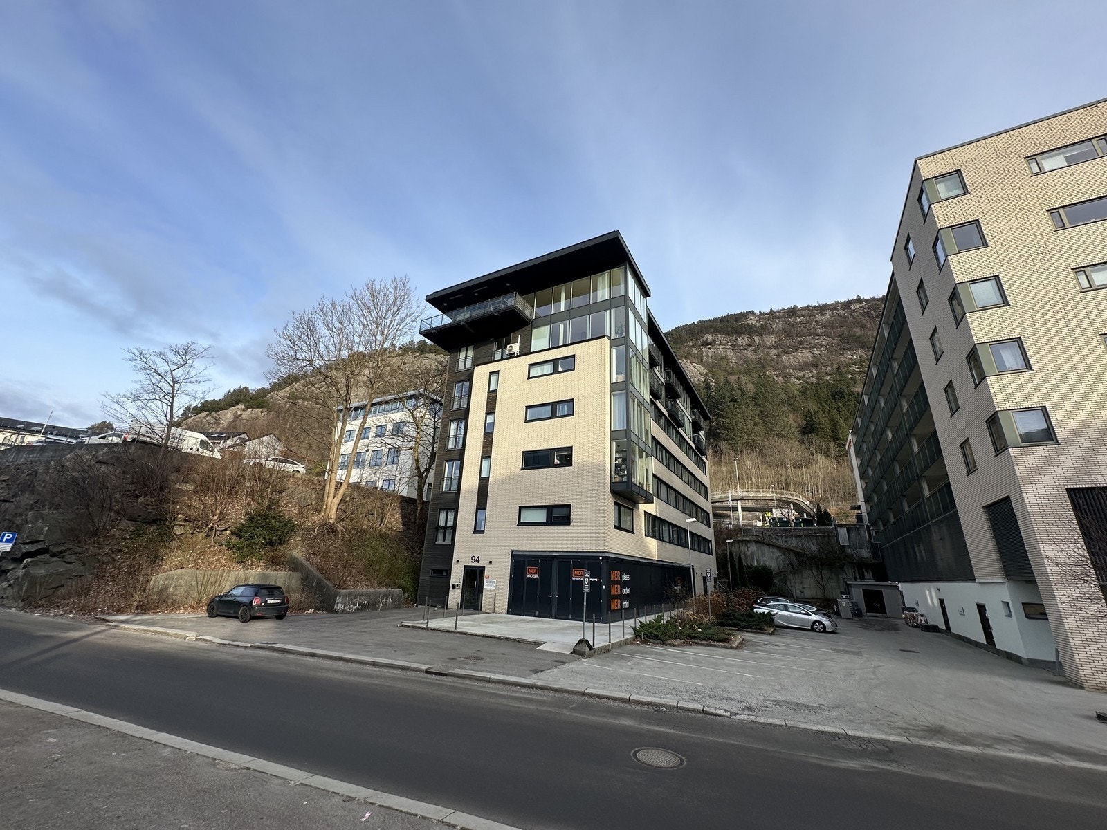 Fasade/område. Galleribilde