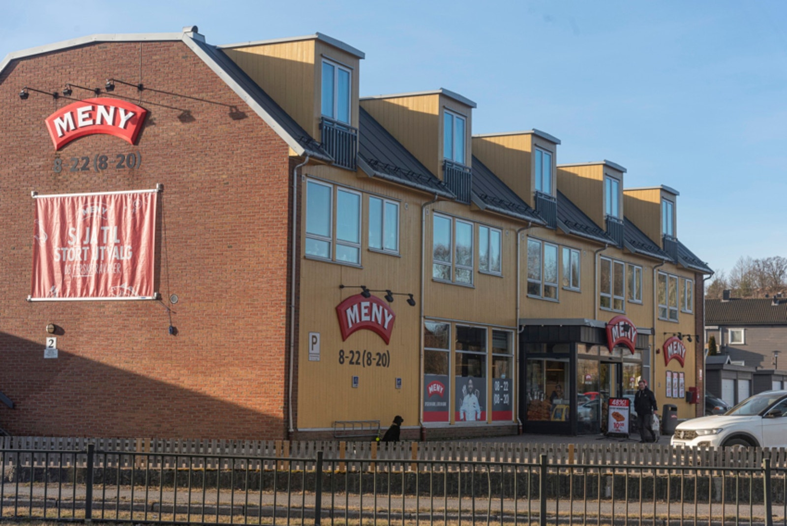 Meny med alt til hverdagen rett i nærheten Galleribilde