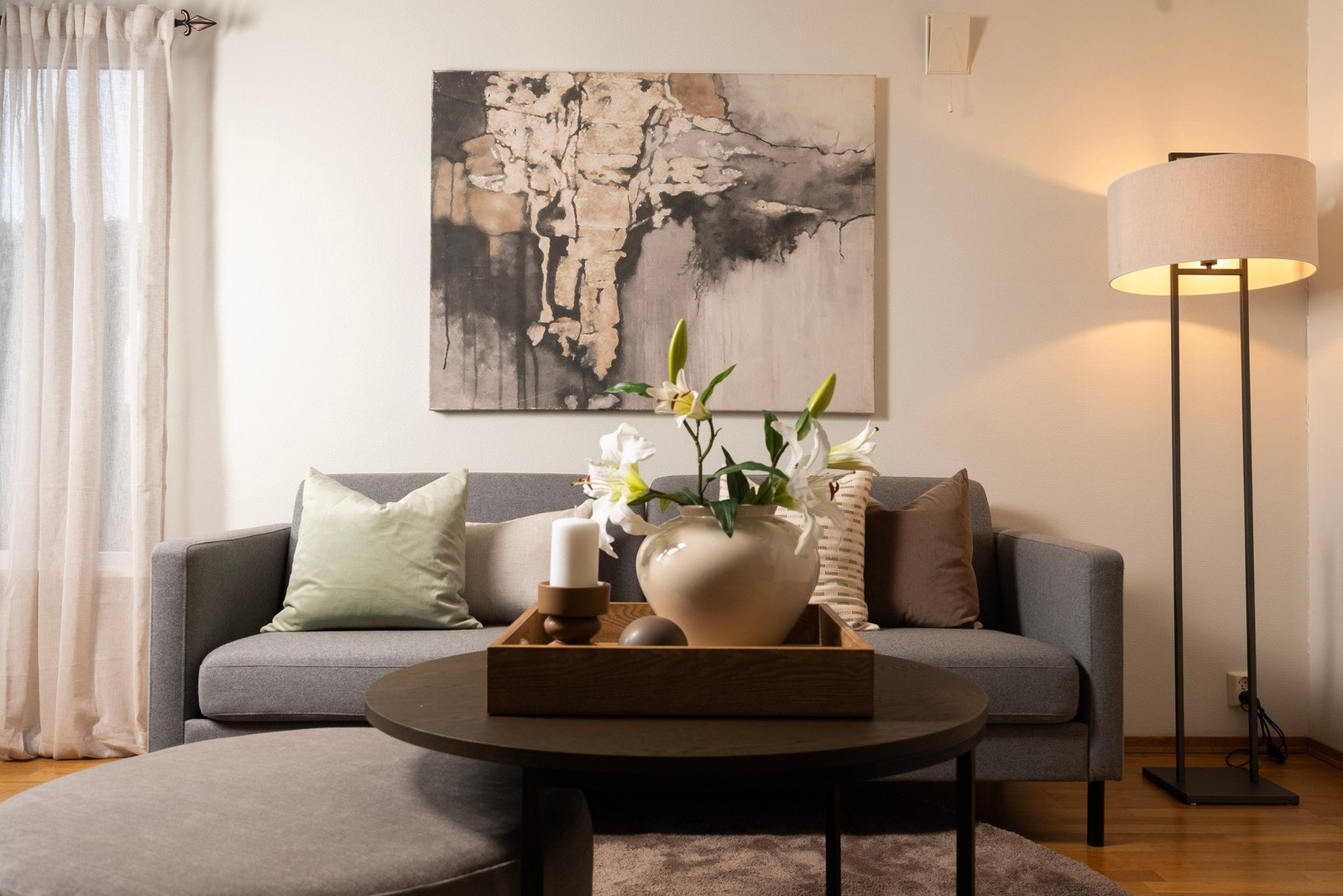 Lyse og trivelig leilighet i 1. etasje på ett plan Galleribilde