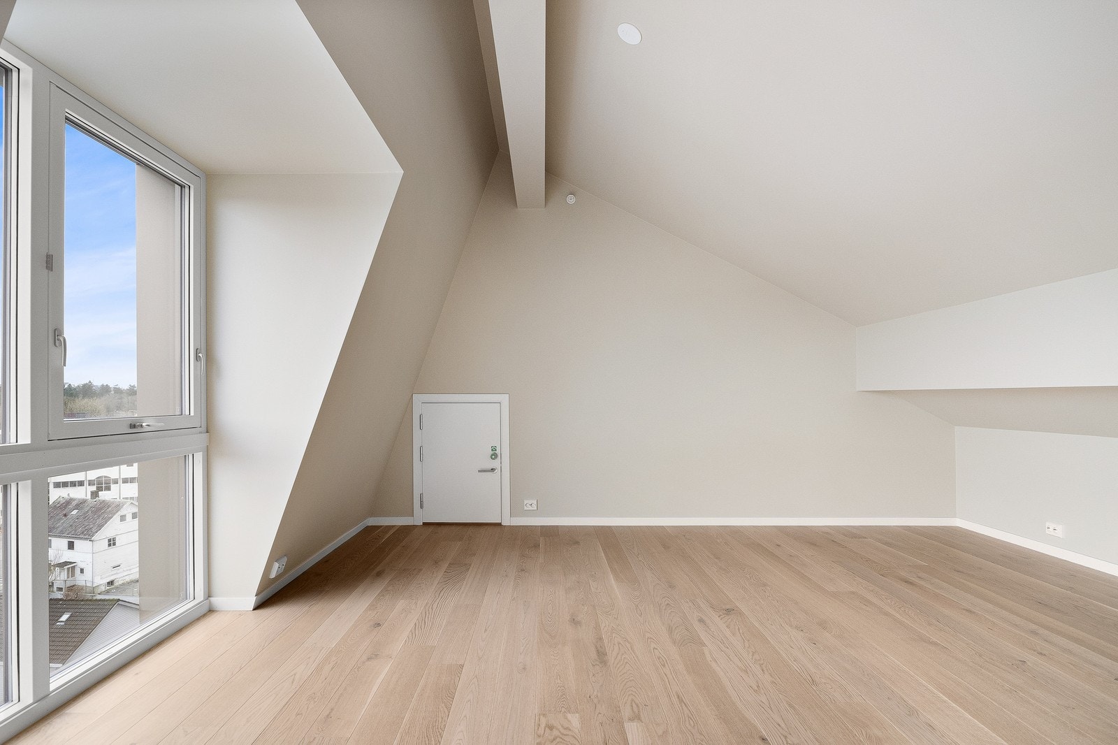 Stue i 2.etg, som også kan blir brukt som soverom 2. Galleribilde