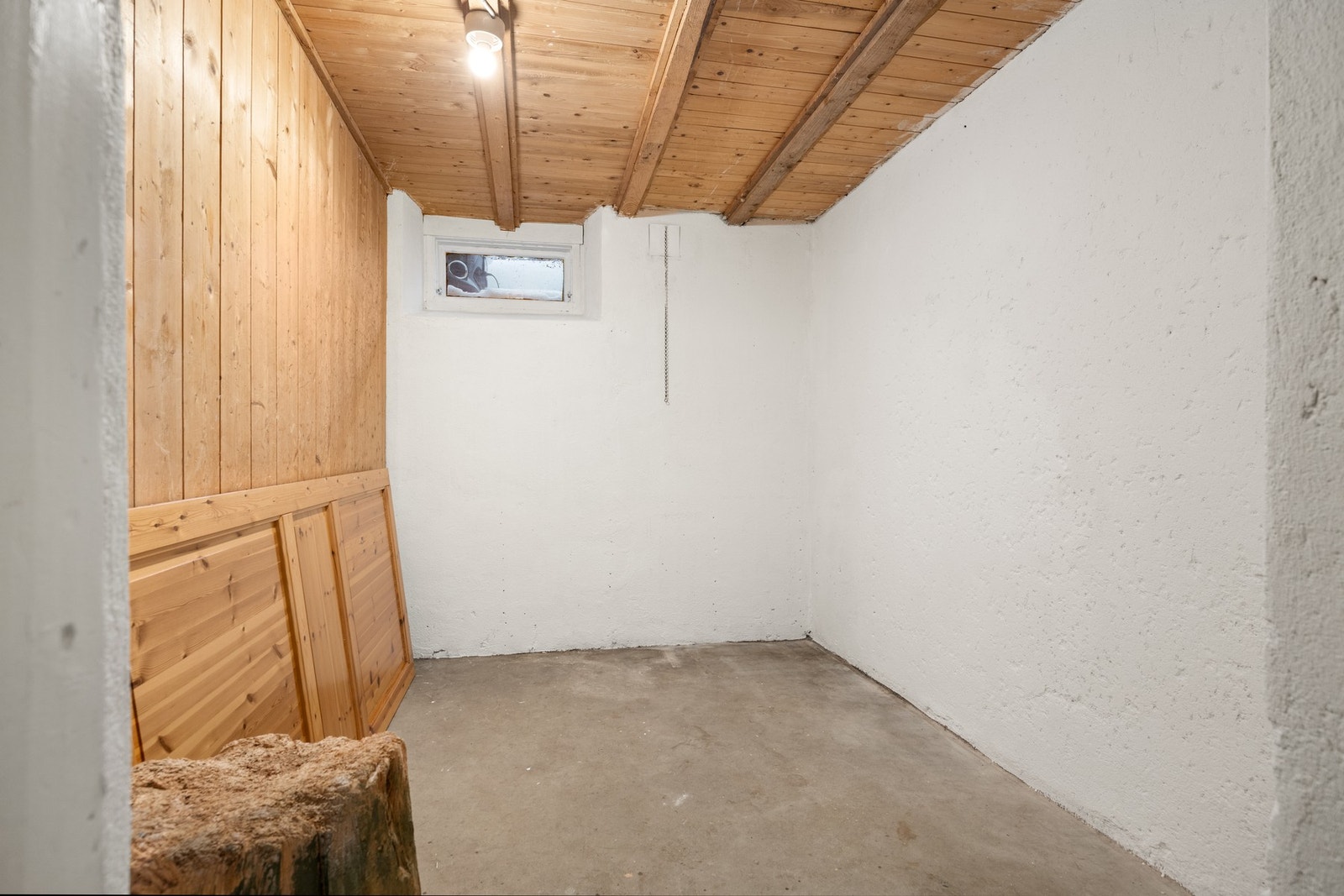 Kjellerbod Galleribilde