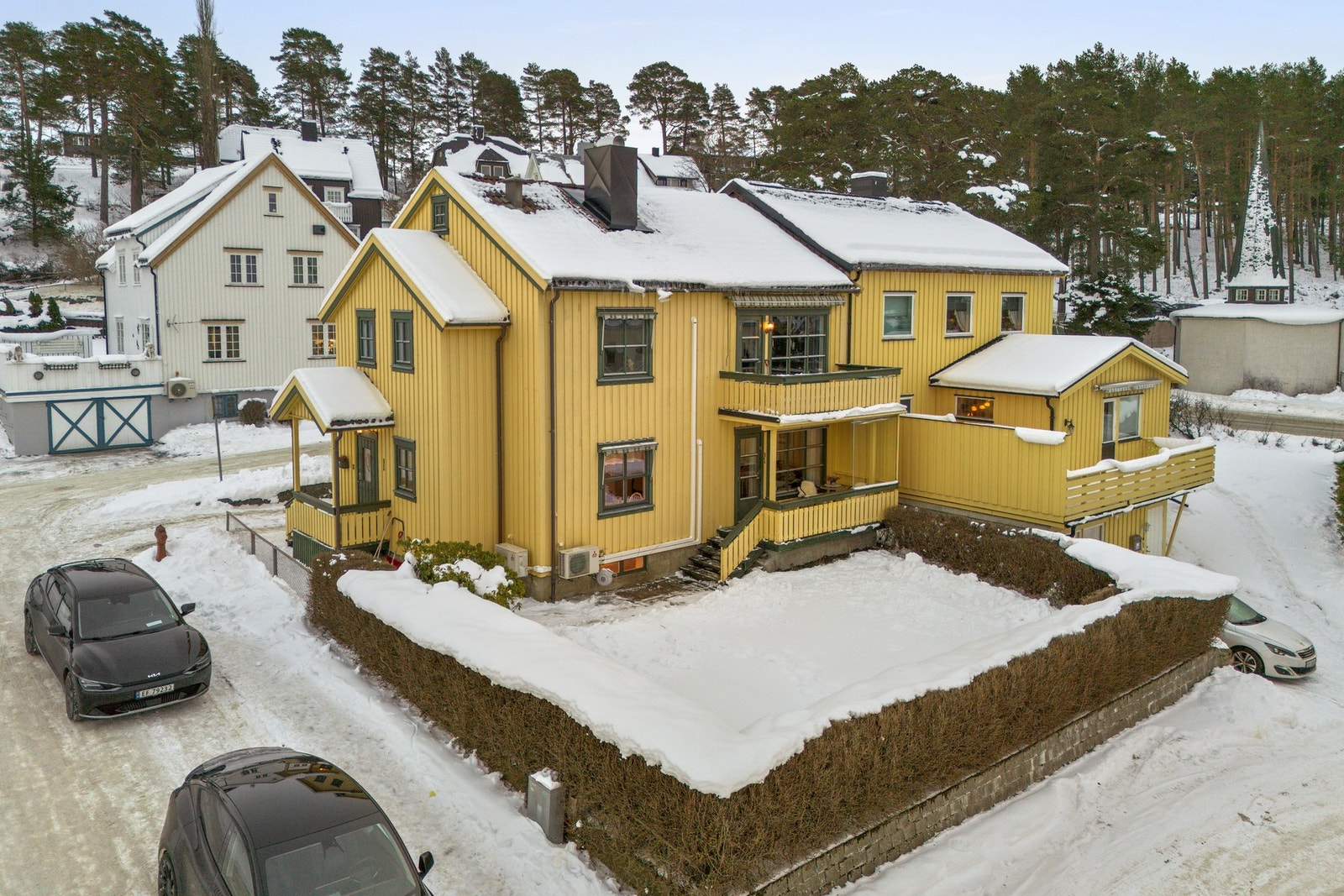 Velkommen til Svein Jarls gate 25, presentert av EiendomsMegler 1 v/ Sigve Haugdahl. Foto: ELW media (Espen Wåde) Galleribilde