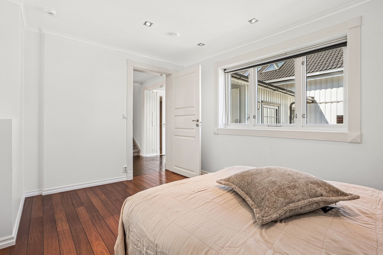 Soverom nr. 2 Galleribilde