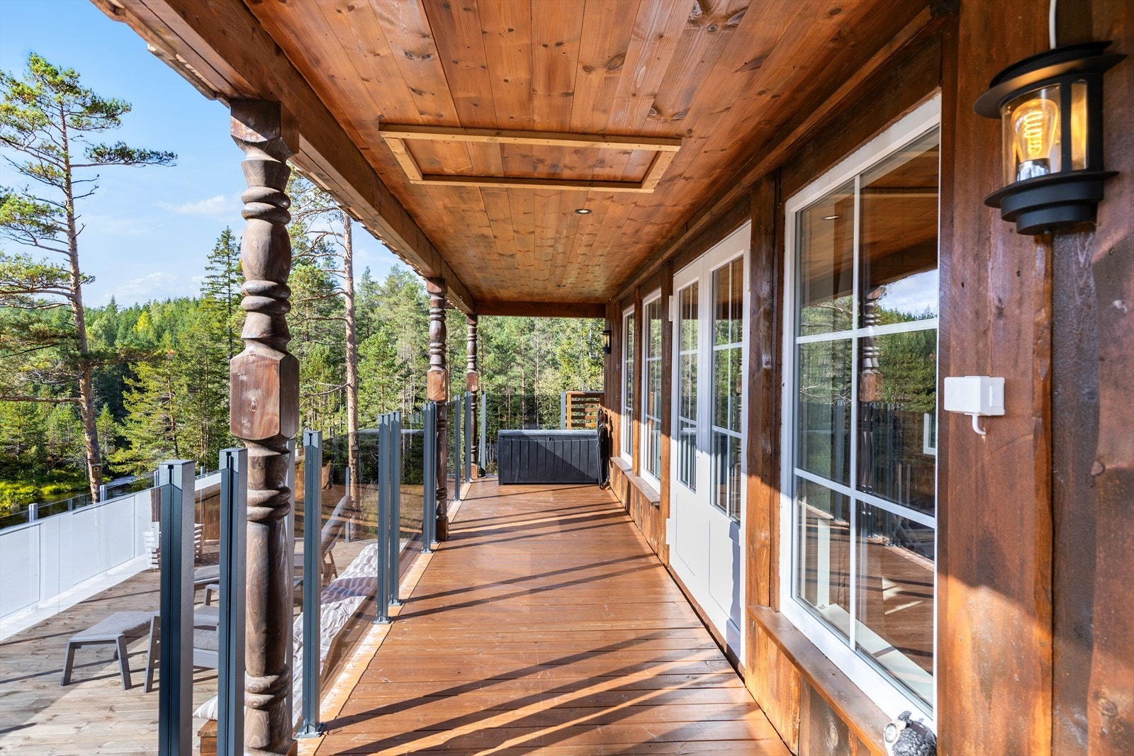 Det er direkte utgang fra stue til terrasse Galleribilde