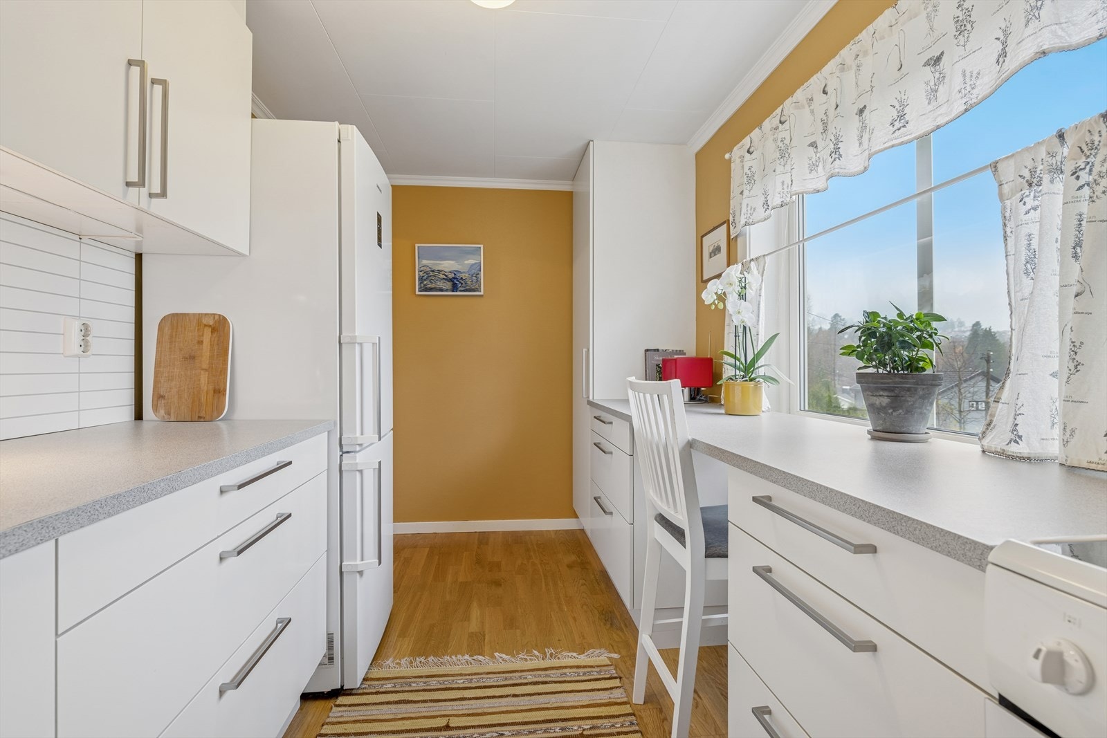 Komfyr, oppvaskmaskin og kjøleskap medfølger Galleribilde