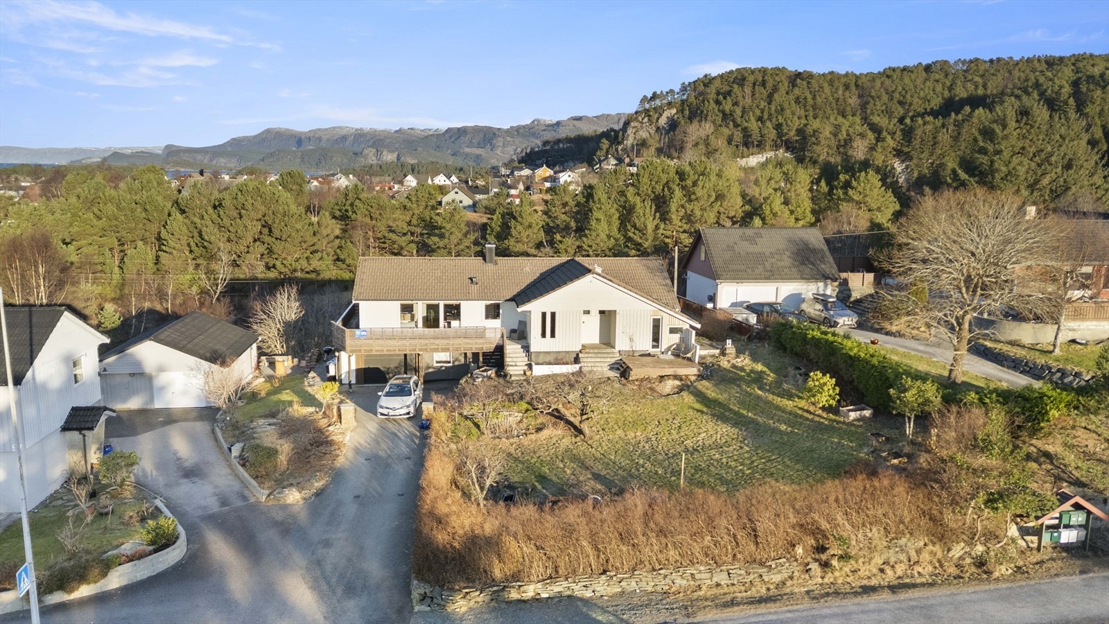 Velkommen til Kinnvegen 95! Foto: Photoevent (Thor-Aage Bolseth Lillestøl) Galleribilde