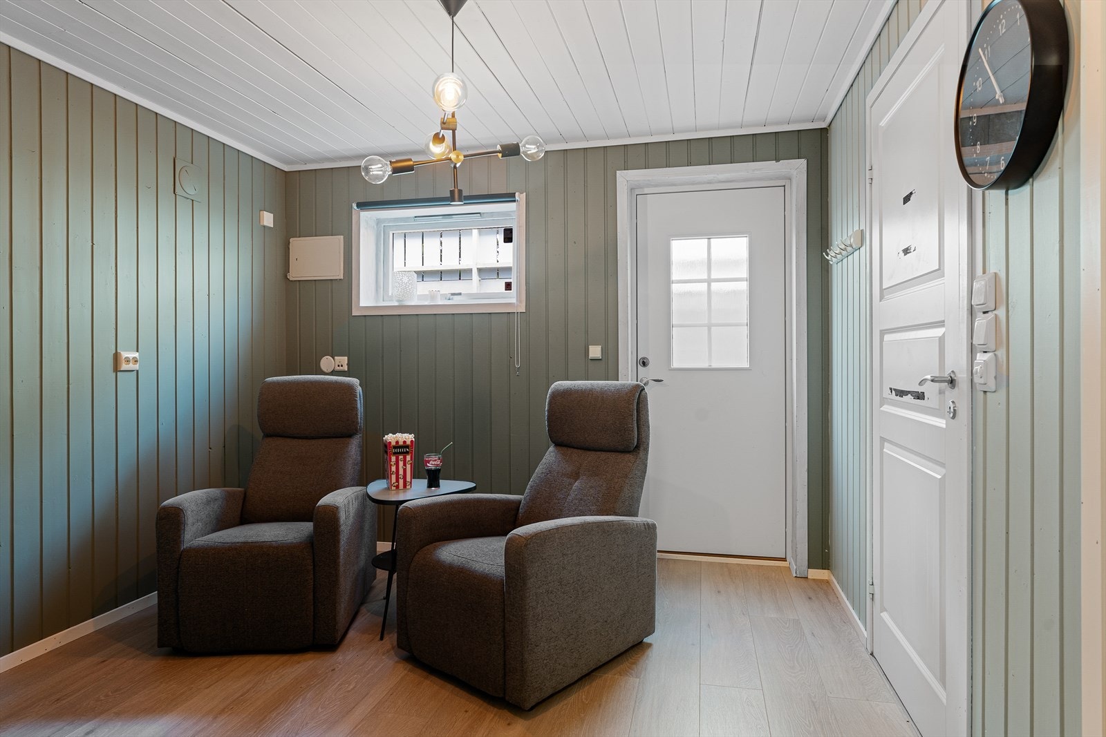 Tv-stuen har også egen inngang Galleribilde