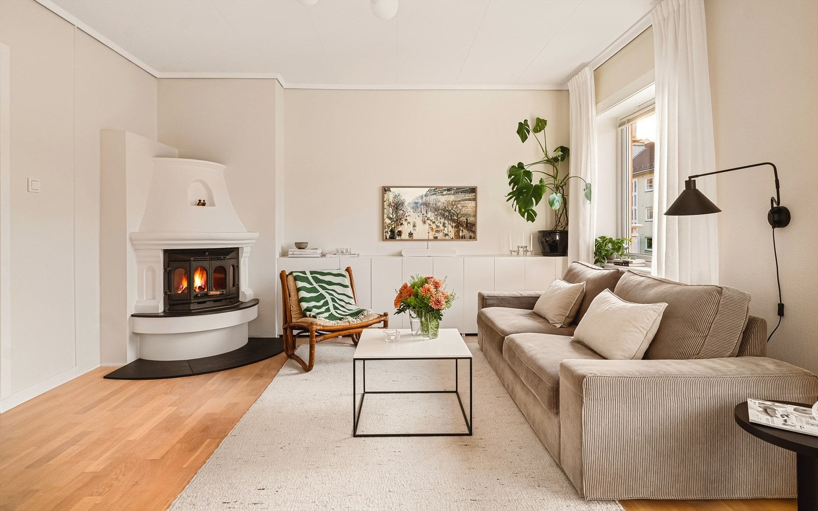 En peisovn fra Jøtul tilfører ekstra varme og stemning på kjølige dager. Galleribilde